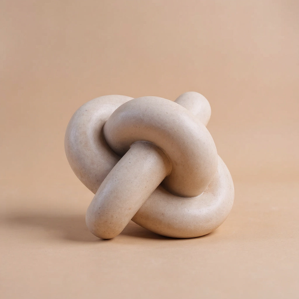 Nodo Knot Object — studio shot
