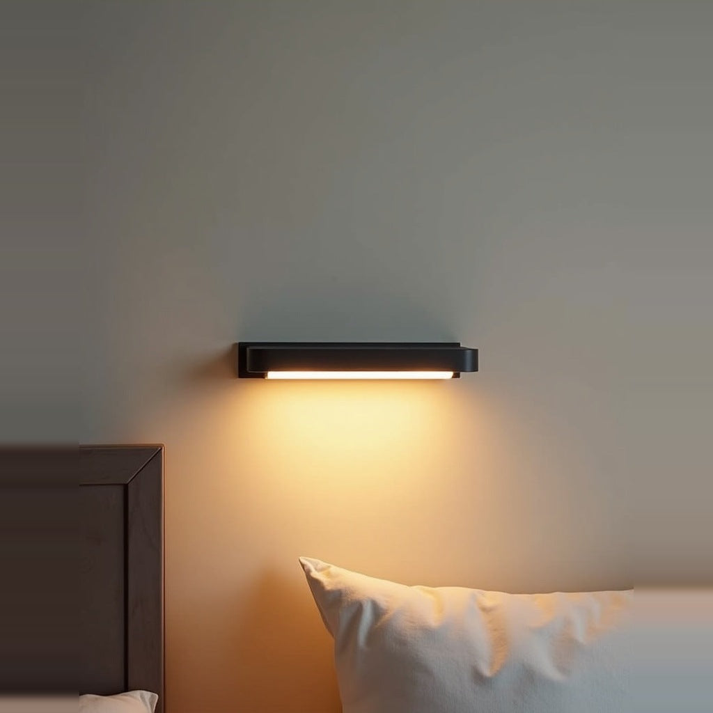 Nomad Rechargeable Wall Lamp