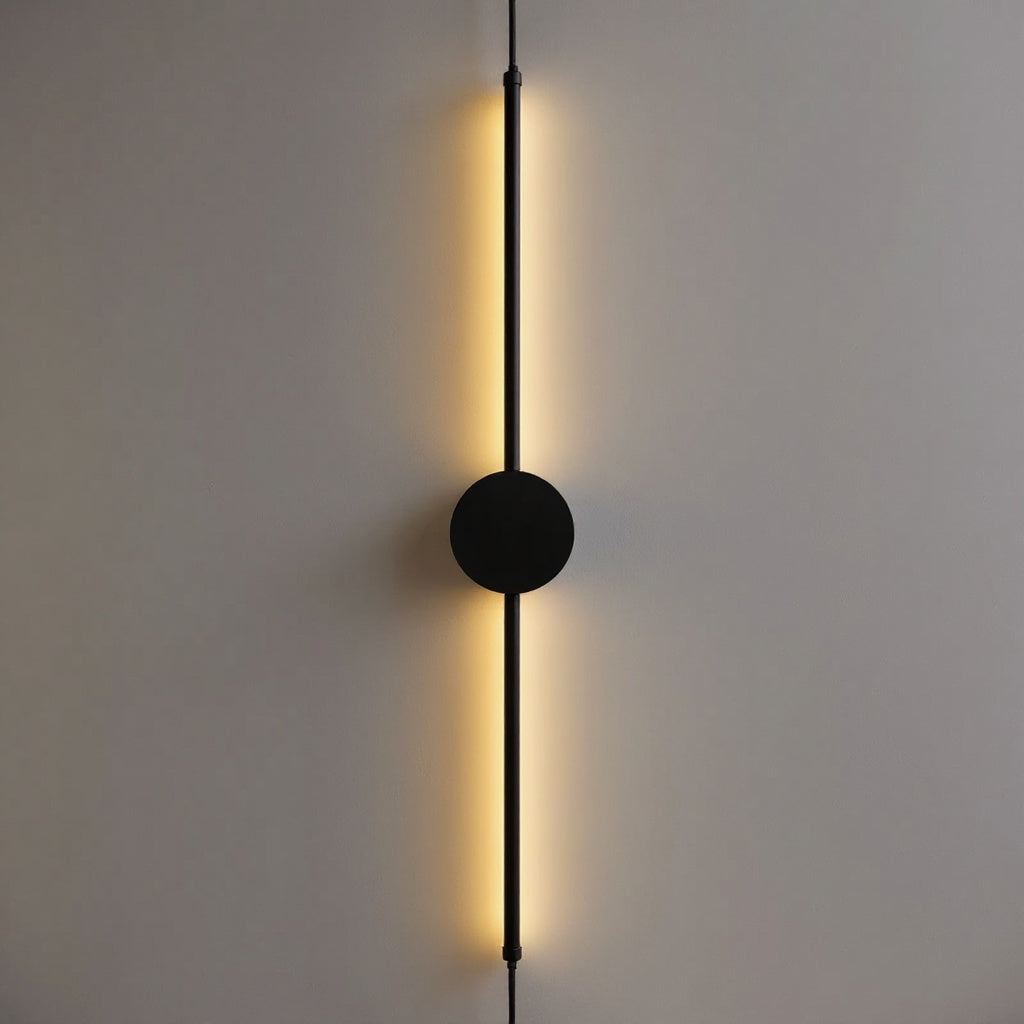 Linea Wall Light — studio shot